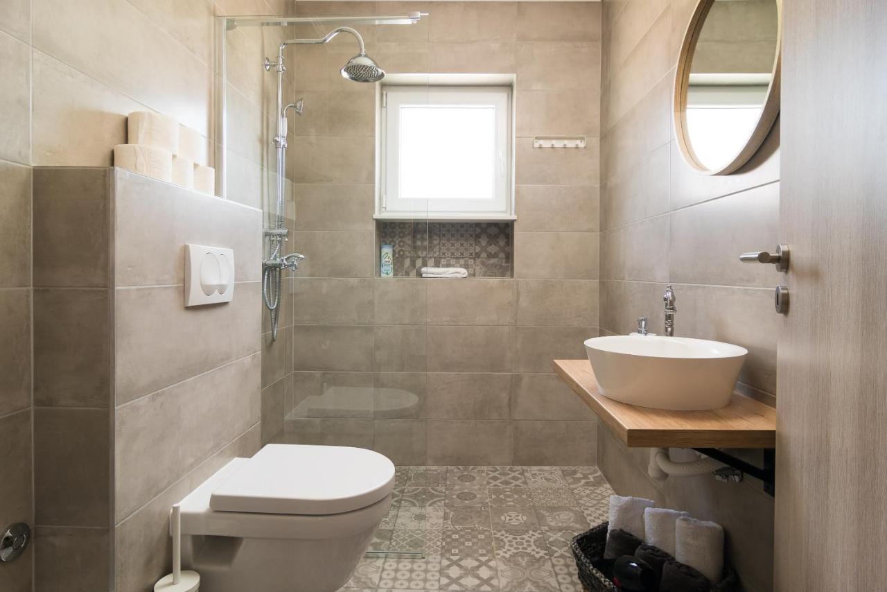 Apartman Regius White トロギール エクステリア 写真