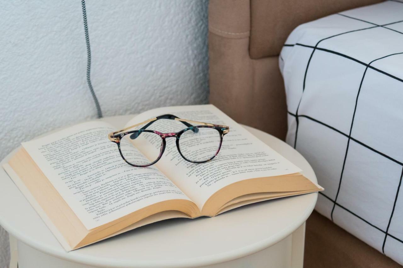 Apartman Regius White トロギール エクステリア 写真